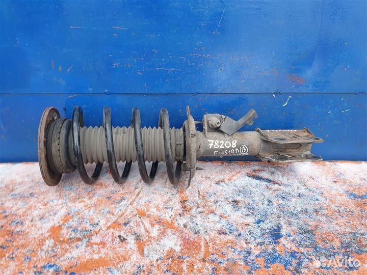 Стойка передняя левая Ford Mondeo 5 2014-2019