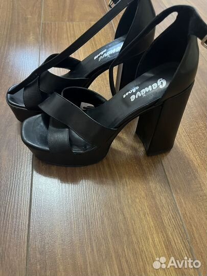 Босоножки женские 39 размер натуральная кожа