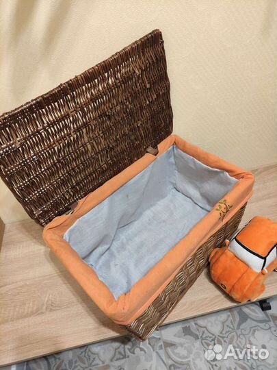 Ящик для хранения со съёмным чехлом и машинкой