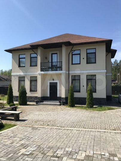 Дом 230 м² на участке 11 сот.