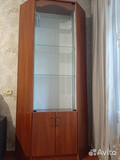 Шкаф сервант бу