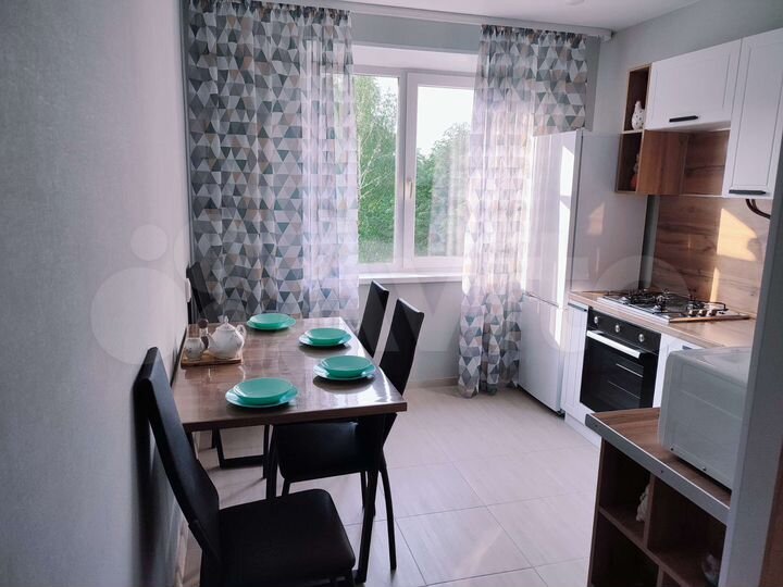 2-к. квартира, 53 м², 3/5 эт.