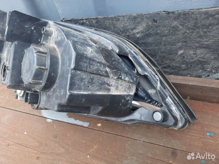 Фара kia sorento