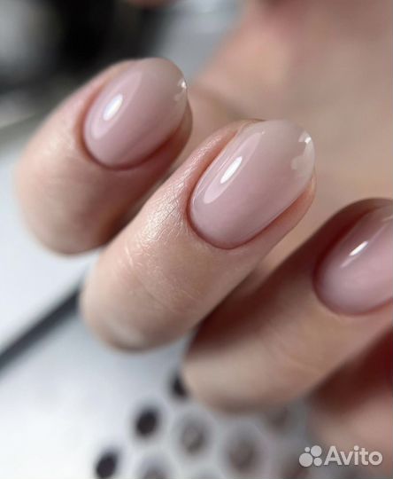 Маникюр на дому