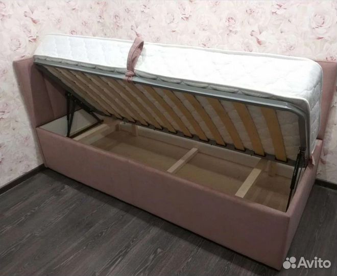 Детская кровать, подростковая кровать