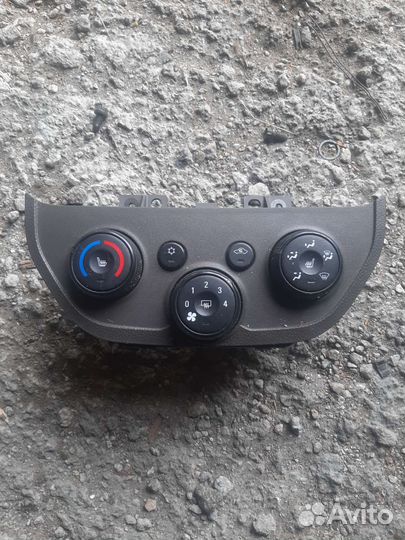 Chevrolet cobalt блок управления печкой