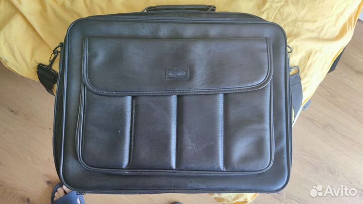 Кожаная сумка для ноутбука 17 дюймов