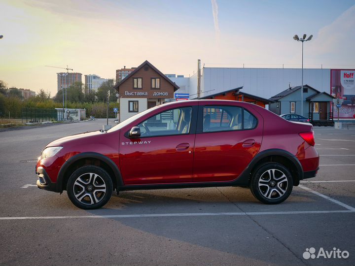 Renault Logan Stepway 1.6 CVT, 2018, 73 169 км