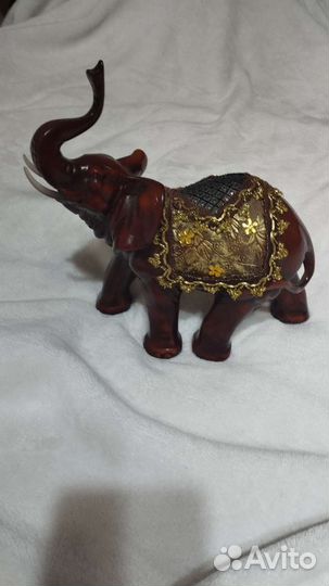 Статуэтка слон