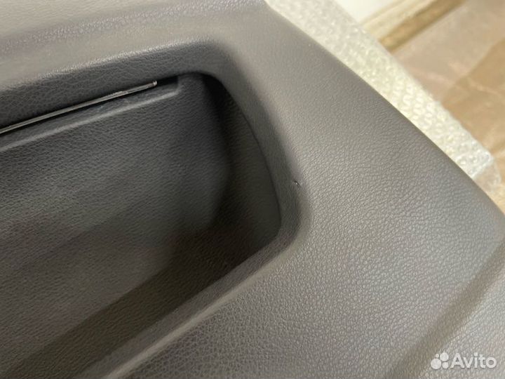 Обшивка боковой двери задняя левая Bmw X5 E70