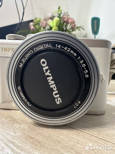 Фотоаппарат Olympus PEN E-PL9 + обьектив 40-150