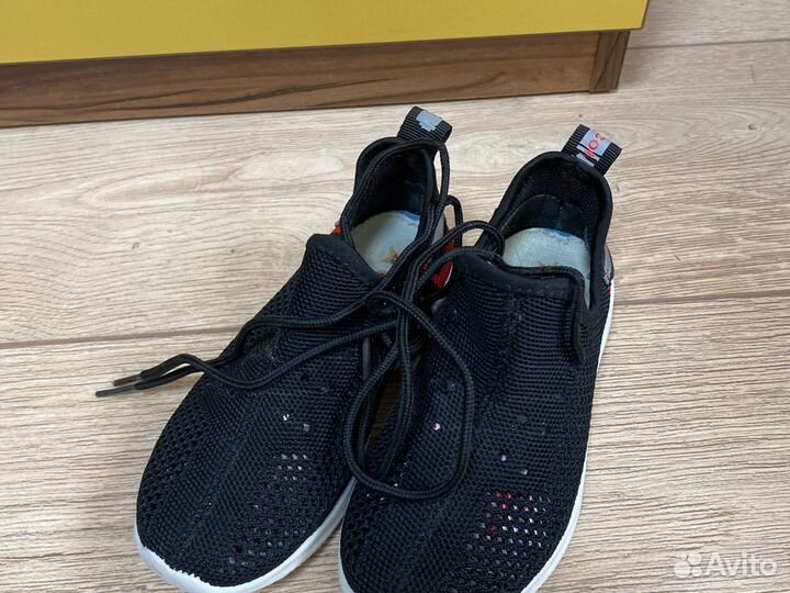 Кроссовки для мальчика