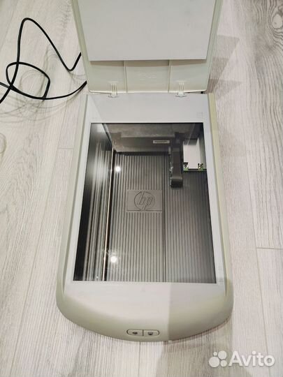 Сканер HP Scanjet G2410