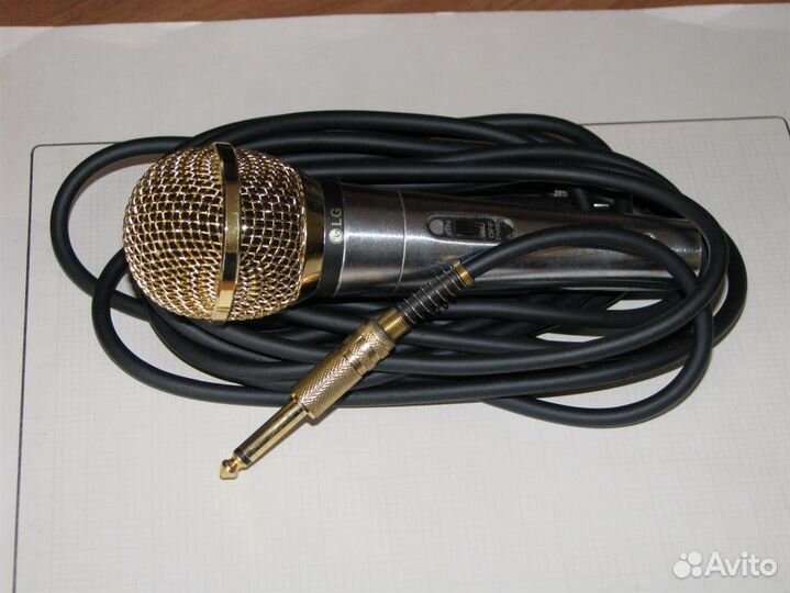 Микрофон динамический