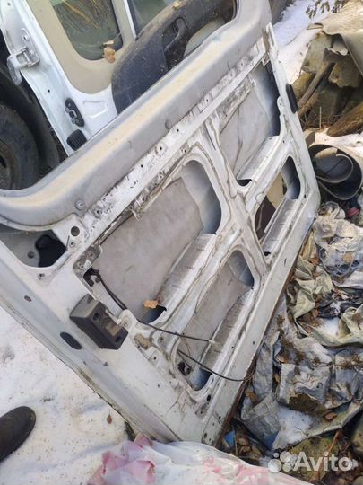 Двери Пежо Боксер