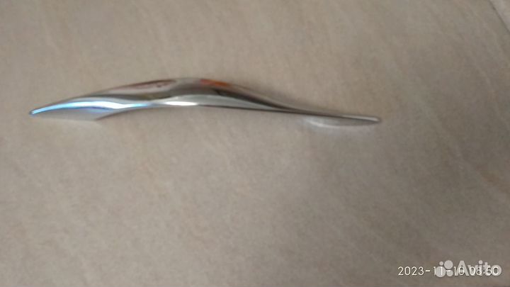 Продам ручки мебельные