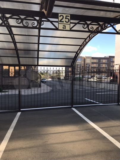 Машиноместо