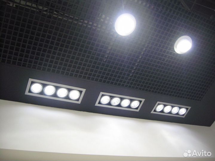 Светильник потолочный встраиваемый