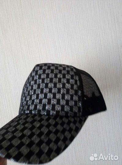 Бейсболка женская новая