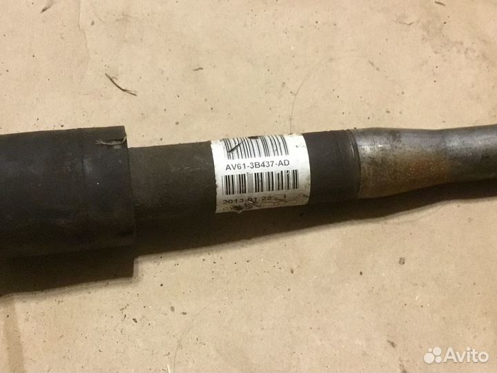 Полуось передняя левая Ford Focus 3