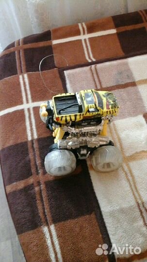 Радио управляемая машинка