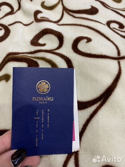 Floraïku/Parle Moi de parfum