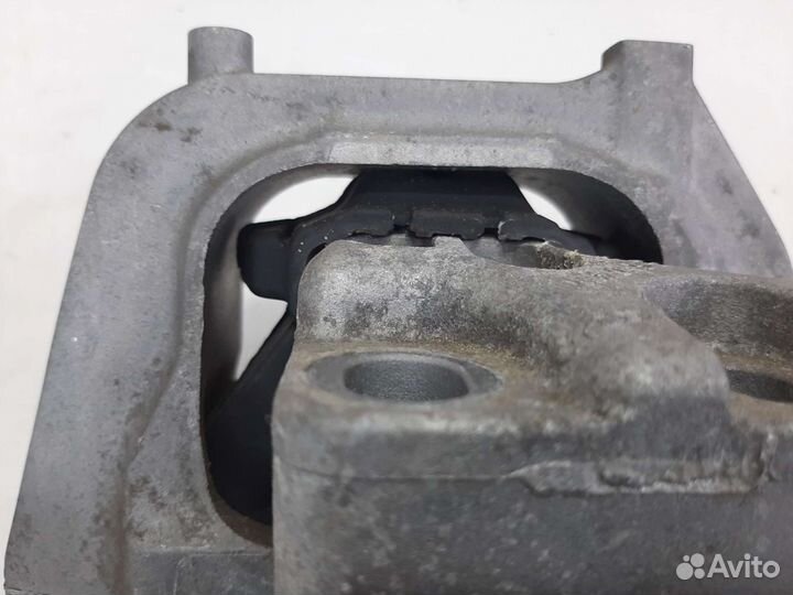 Опора двигателя правая Volkswagen Tiguan 2 2021 г