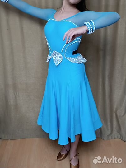 Платье для бальных танцев стандарт + латина ю 1