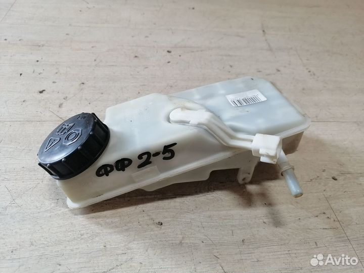 Бачок тормозной жидкости цилиндра Ford Focus 2