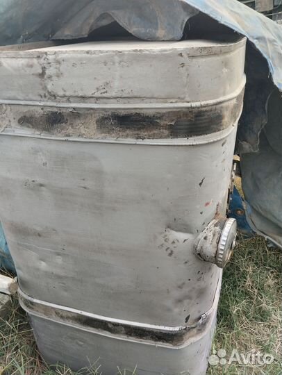 Топливный бак на man ф2000
