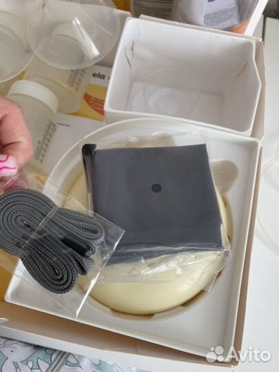 Молокоотсос medela электрический