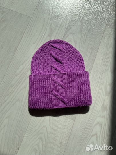 Новая женская шапка шерстяная фуксия р. 54-56