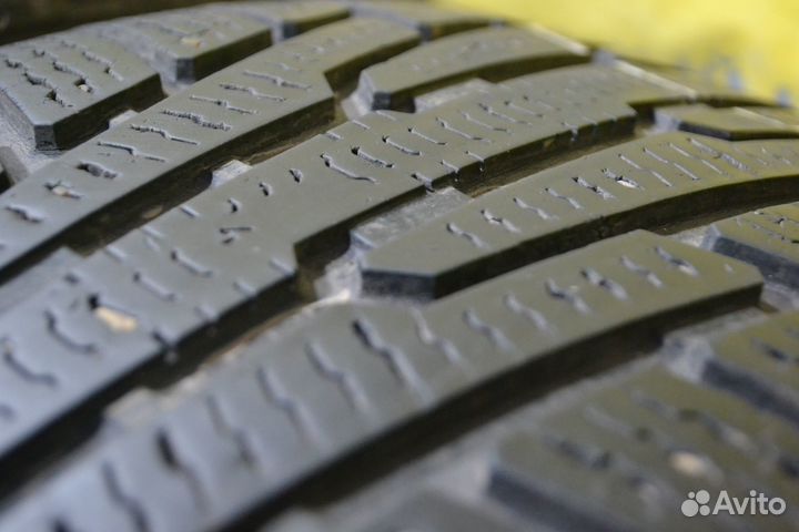 Nokian Tyres Hakkapeliitta R SUV 255/55 R19