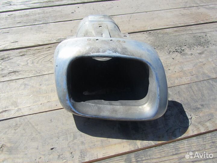 Насадка на глушитель правая GLA x156 a1564900227