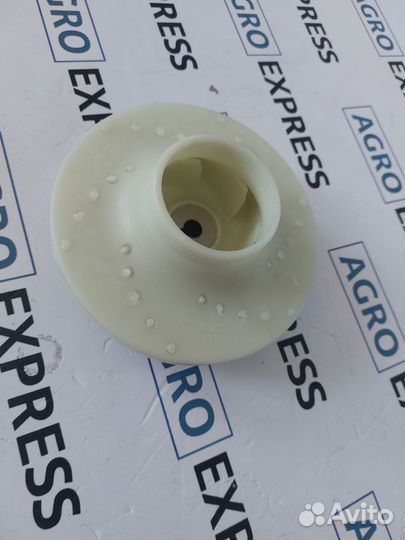 N306173 Крыльчатка. Оригинал John Dеerе