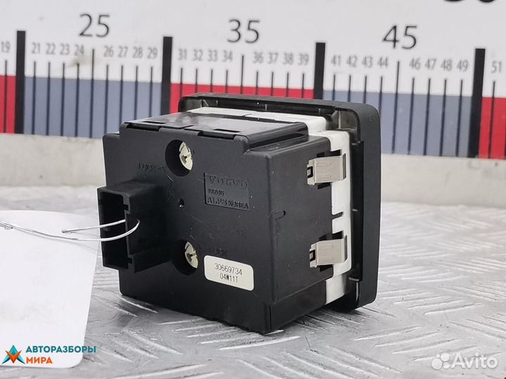 Переключатель света Volvo V50 2005 30739300
