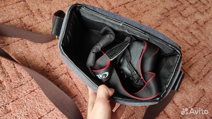 Зеркальный фотоаппарат