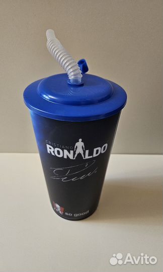 Стакан с трубочкой