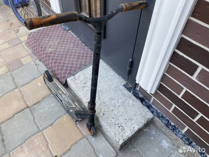 Трюковой самокат kms