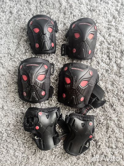 Защита для роликов, скейта, самоката, велосипеда