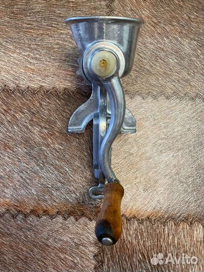 Мясорубка ручная СССР
