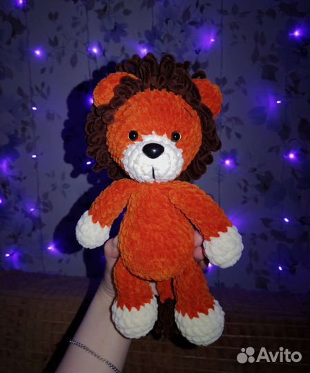 Вязаные львята