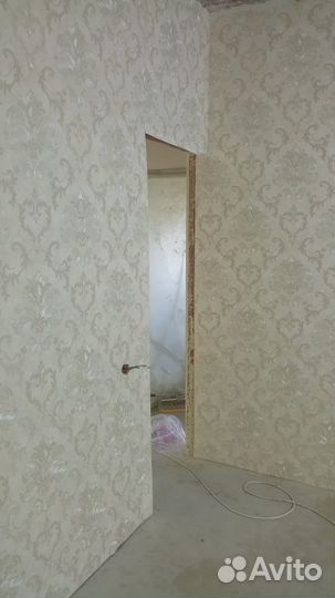 Поклейка обоев