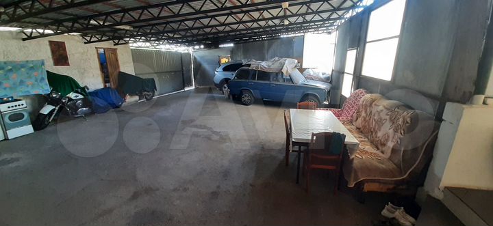 3-к. квартира, 72 м², 1/1 эт.