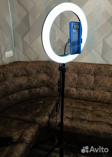 Кольцевая светодиодная лампа Ring Fill Light LED 2