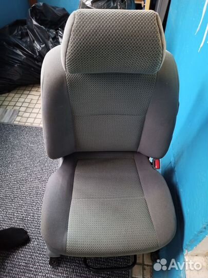 Сидение переднее пассажирское chevrolet lacettti