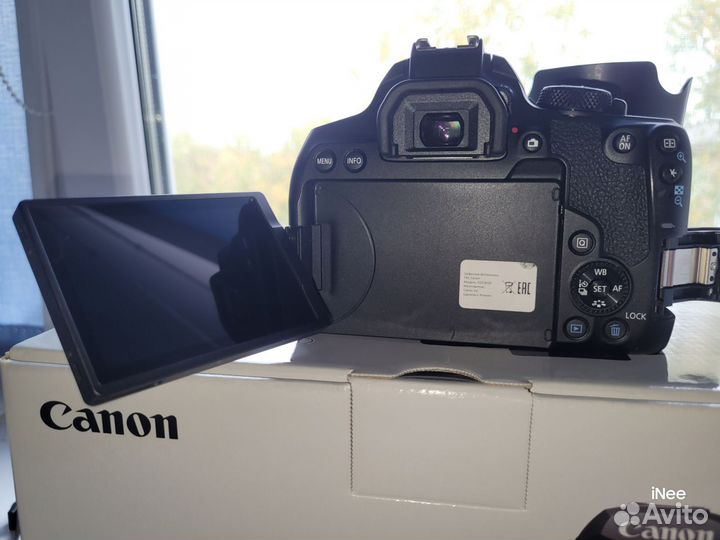 Canon EOS 850D Kit EF-S 18-55 IS STM