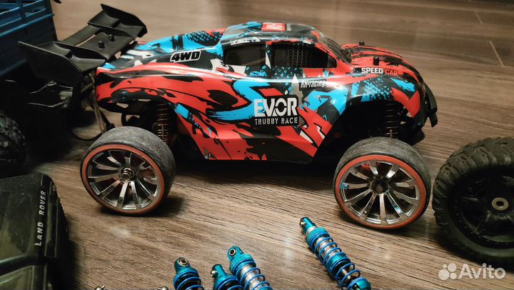 Машинка на радиоуправлении remo hobby s evor 1/16