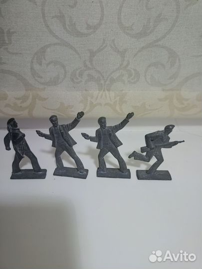 Оловянные солдатики