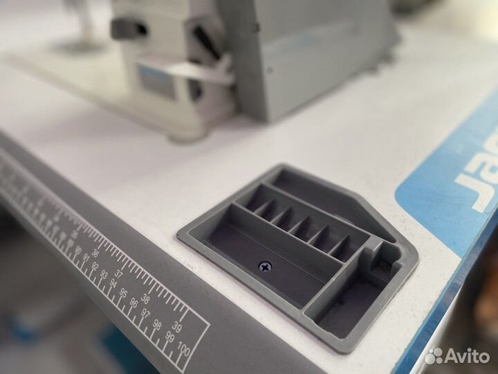 Швейная машина jack